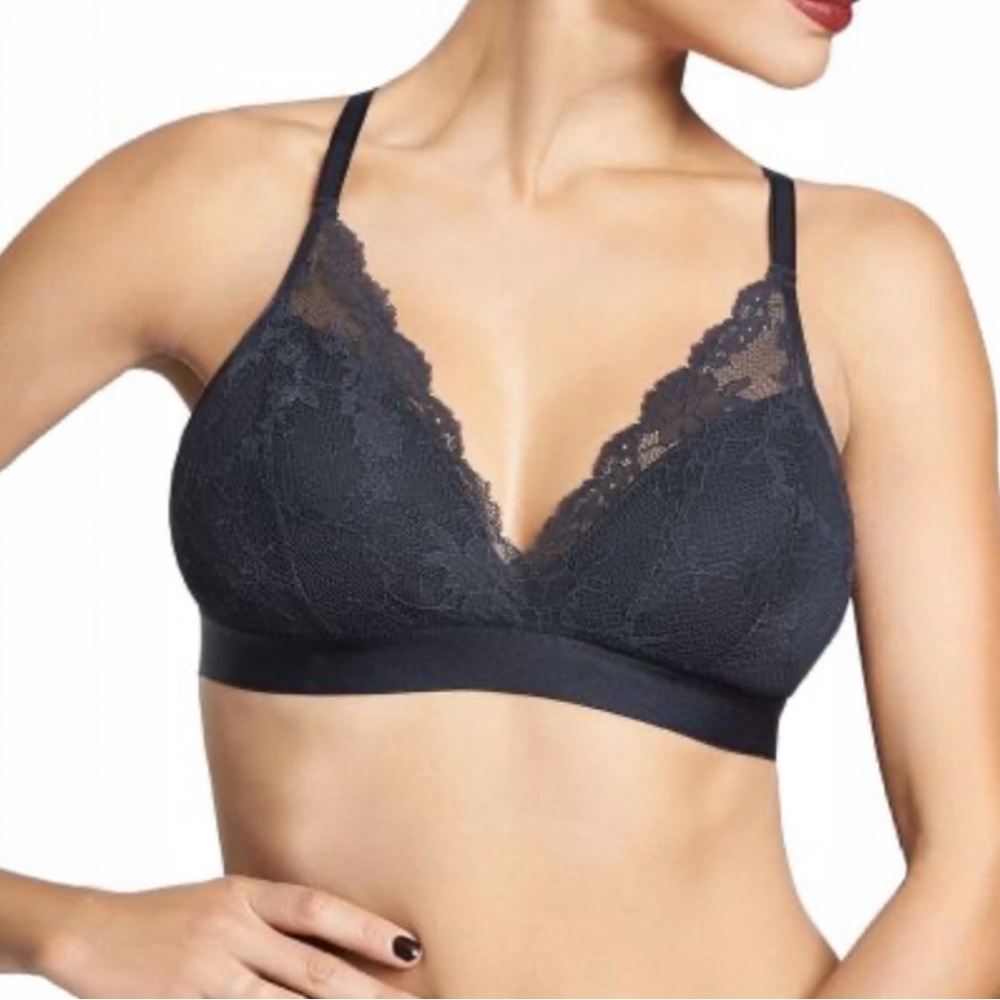 Chantelle Everyday Lace Wireless Racerback Bralette Sz M
